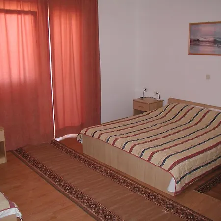 Apartment Tony Pag Town